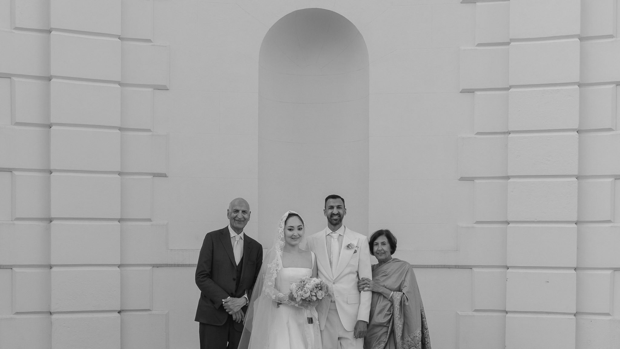 BEST-MODERN-WEDDING-PHOTOGRAPHY-2023-015