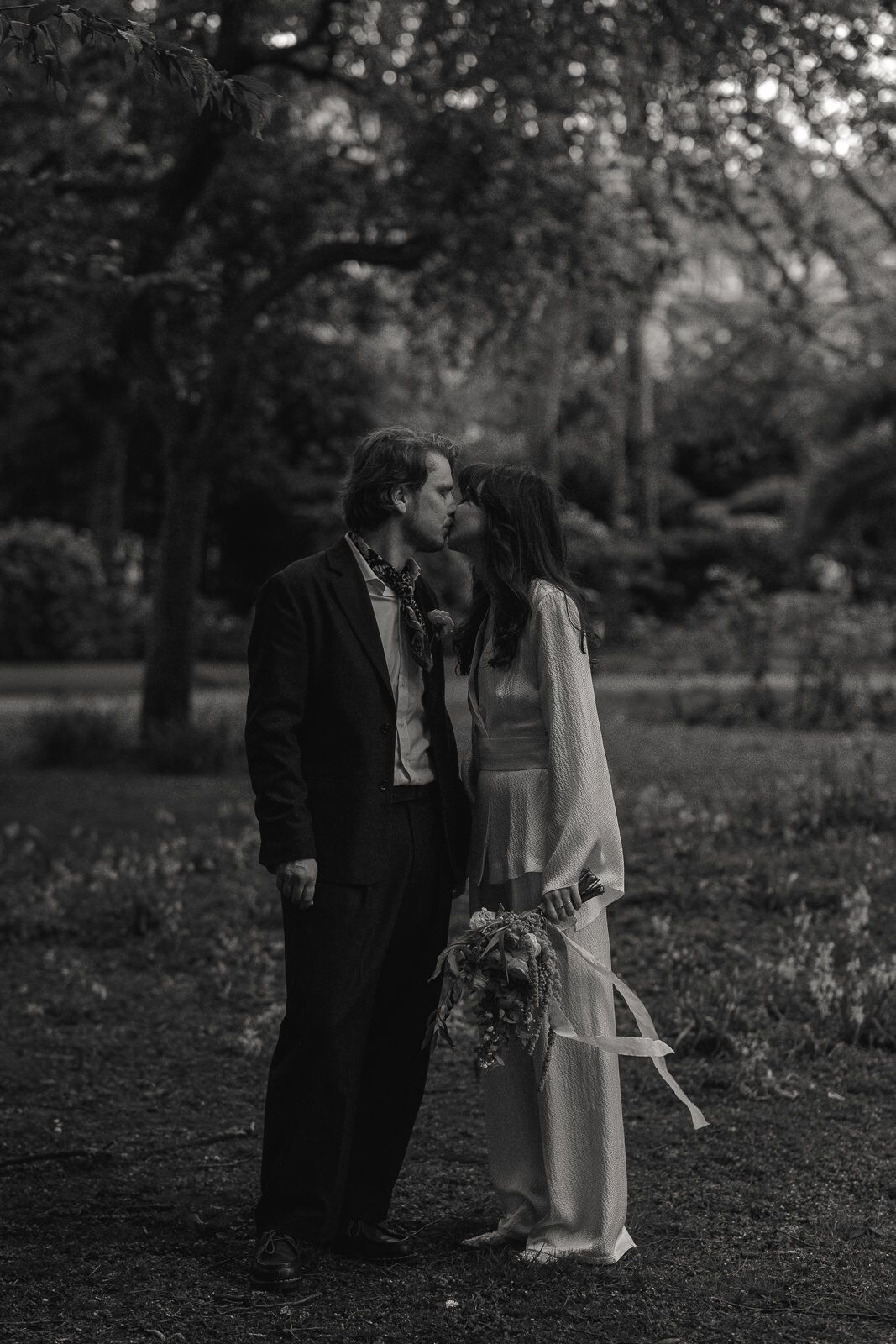 Richmond Contemporary Wedding Photographer