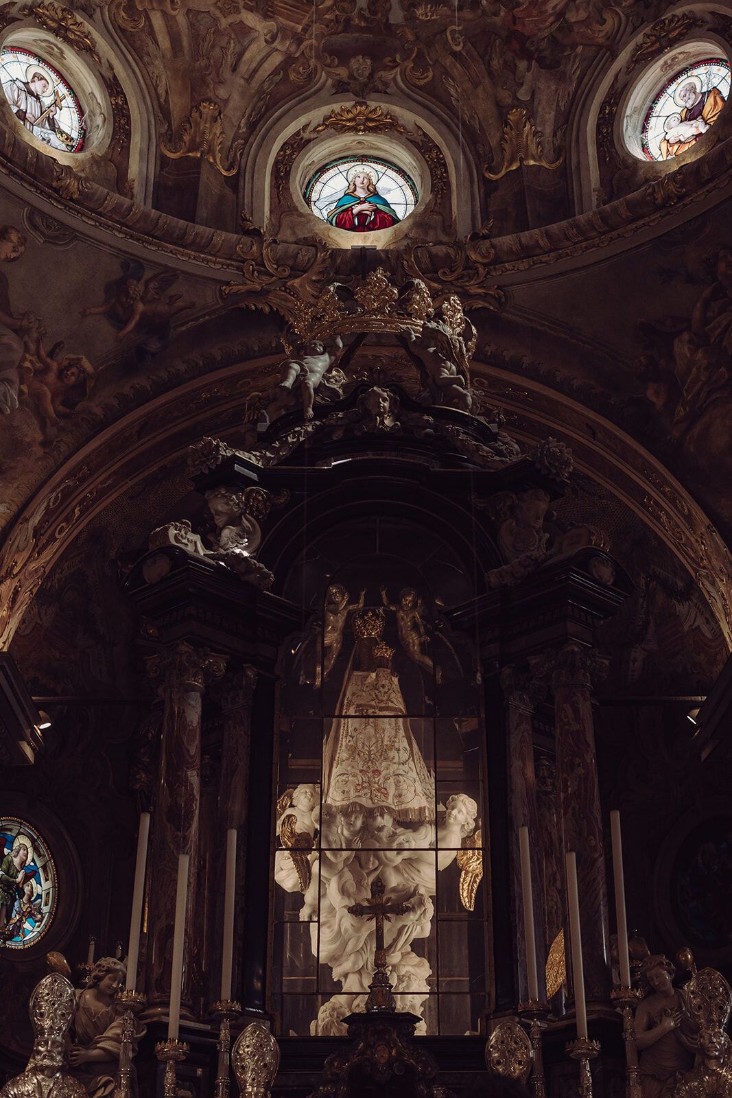 LARA + ANTOINE